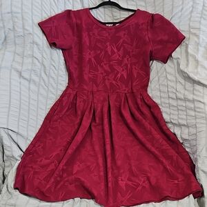 Lularoe Amelia Dress With Zipper And Pockets Burgundy Sparrow Bird Design